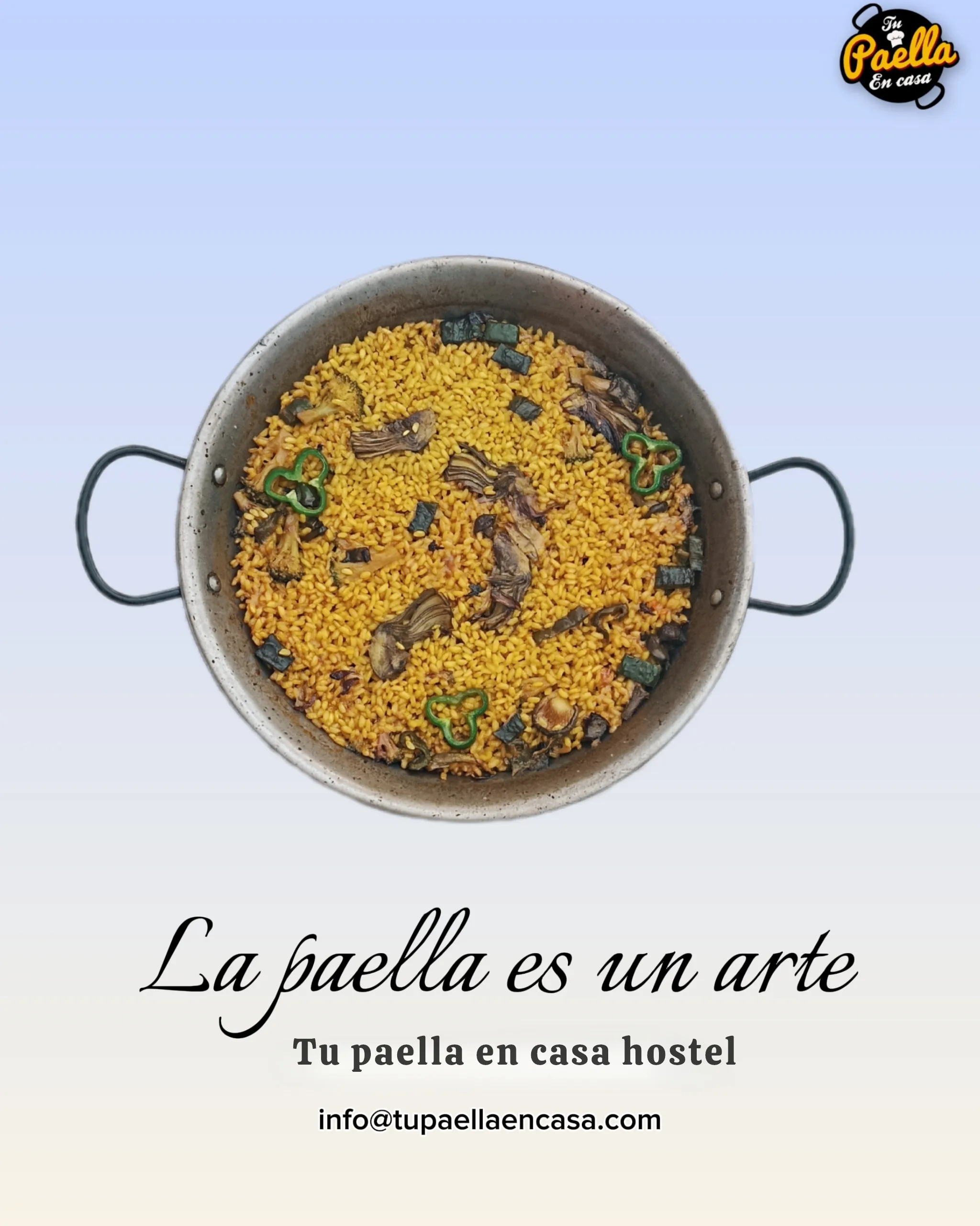 Paella de verduras con alcachofas